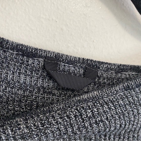 Lululemon Divinity Scarf Wrap Poncho Shawl Boolux Cashmere Grey - Picture 7 of 9